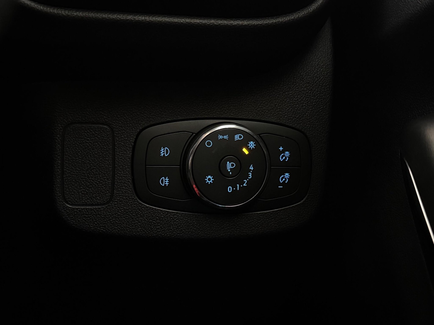 Used Ford Puma 2023 for sale - 77182307: Photo 38