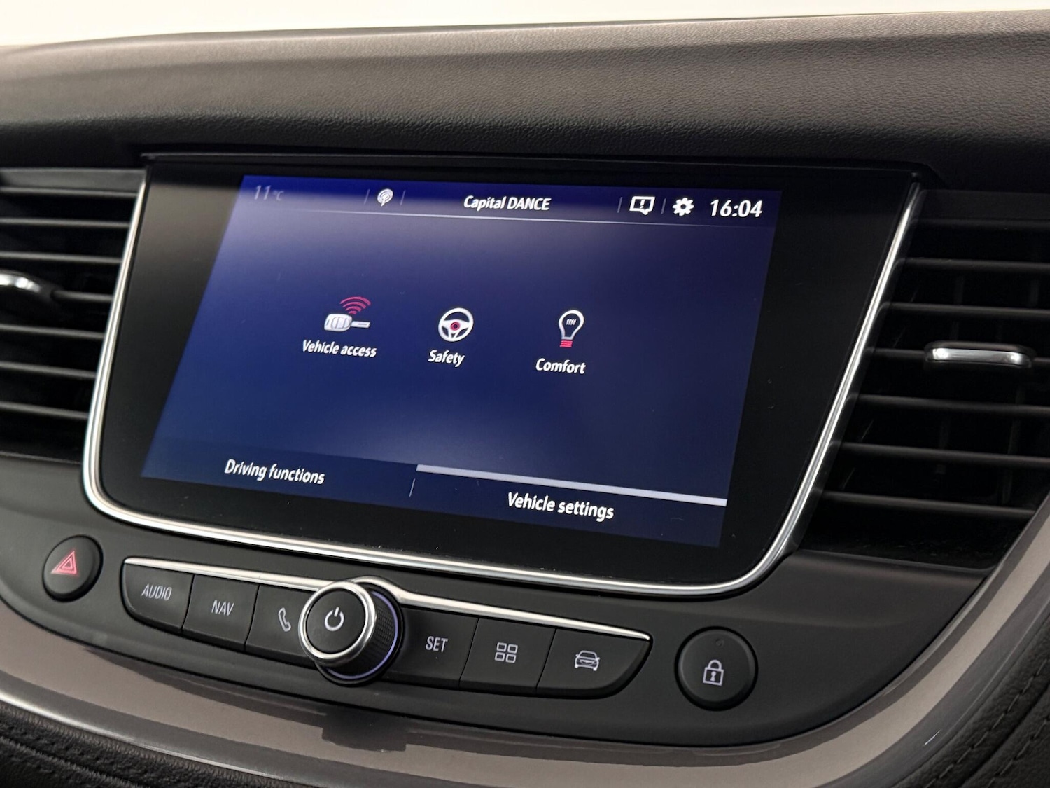 Used Vauxhall Grandland X 2019 for sale - 77260355: Photo 25