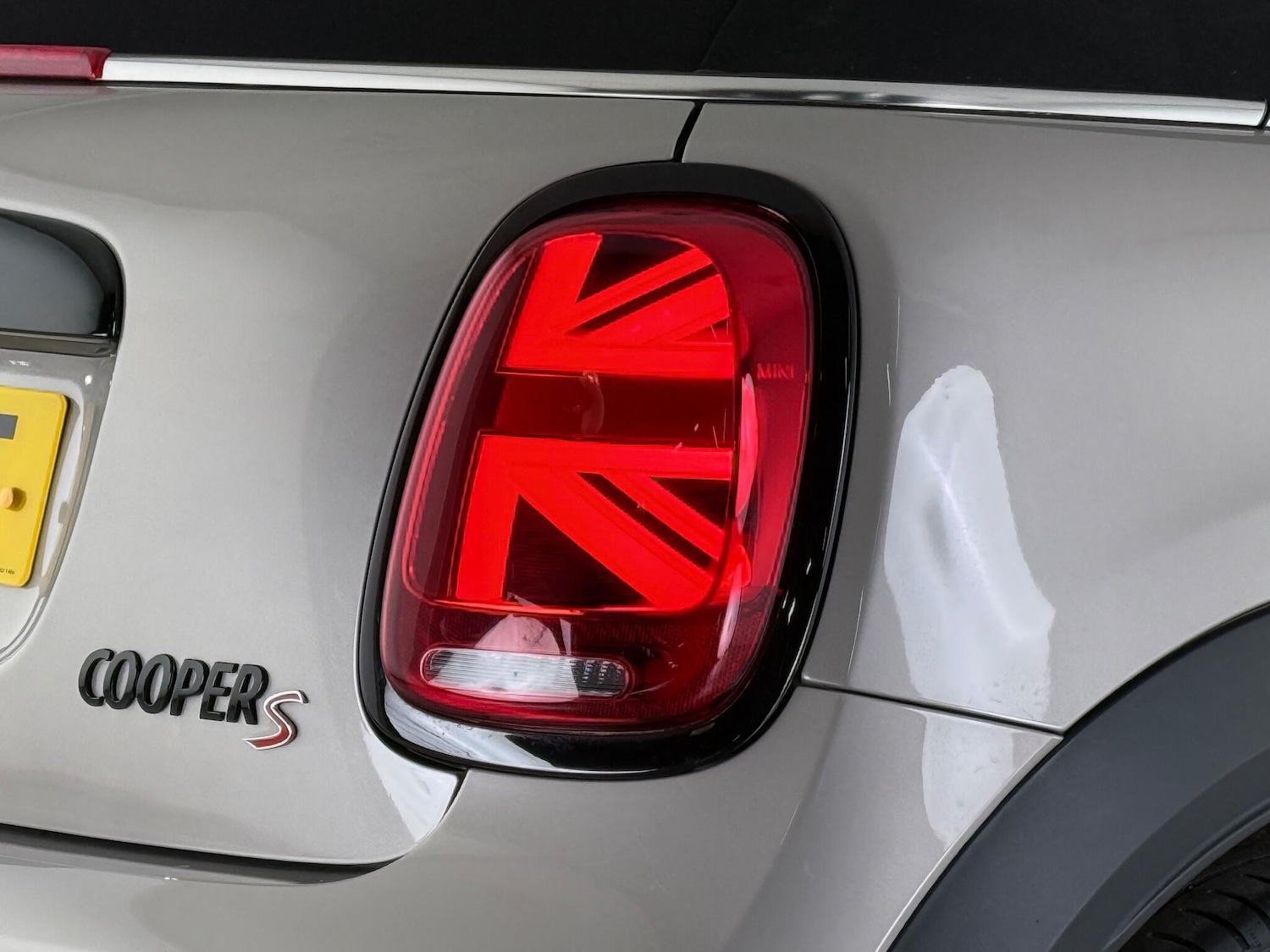 Used MINI Convertible 2022 for sale - 76714354: Photo 10