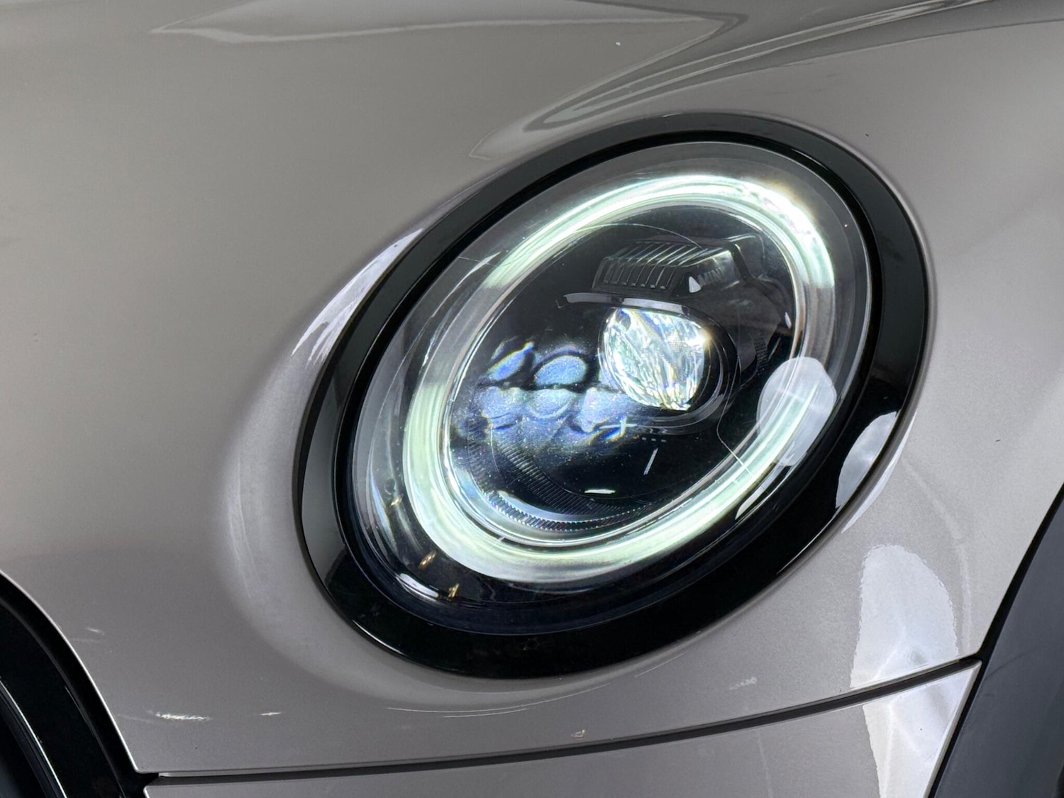 Used MINI Convertible 2022 for sale - 76714354: Photo 8