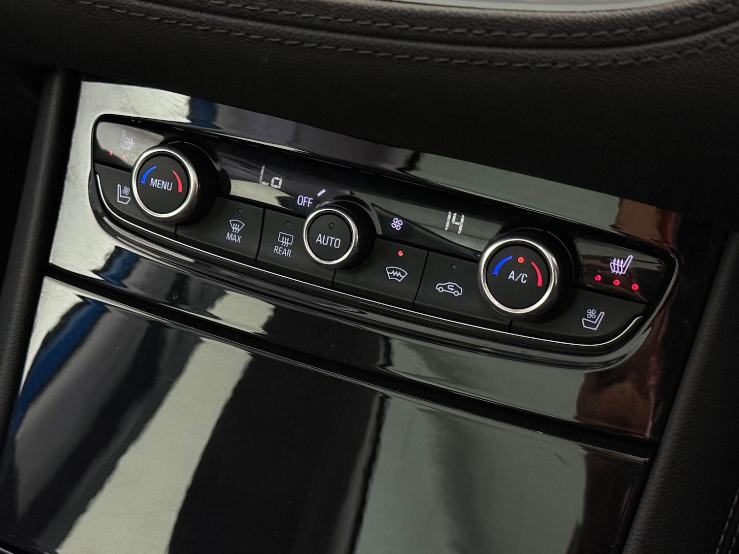 Used Vauxhall Grandland X 2018 for sale - 76913555: Photo 39