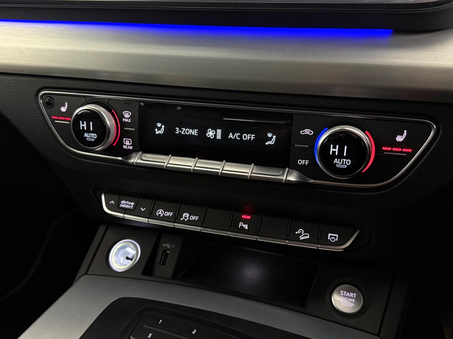 Used Audi Q5 2018 for sale - 77243682: Photo 33