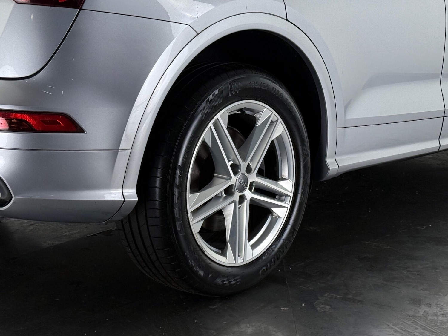 Used Audi Q5 2018 for sale - 77243682: Photo 9