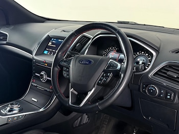 Used Ford Edge 2019 for sale - 79431020: Photo