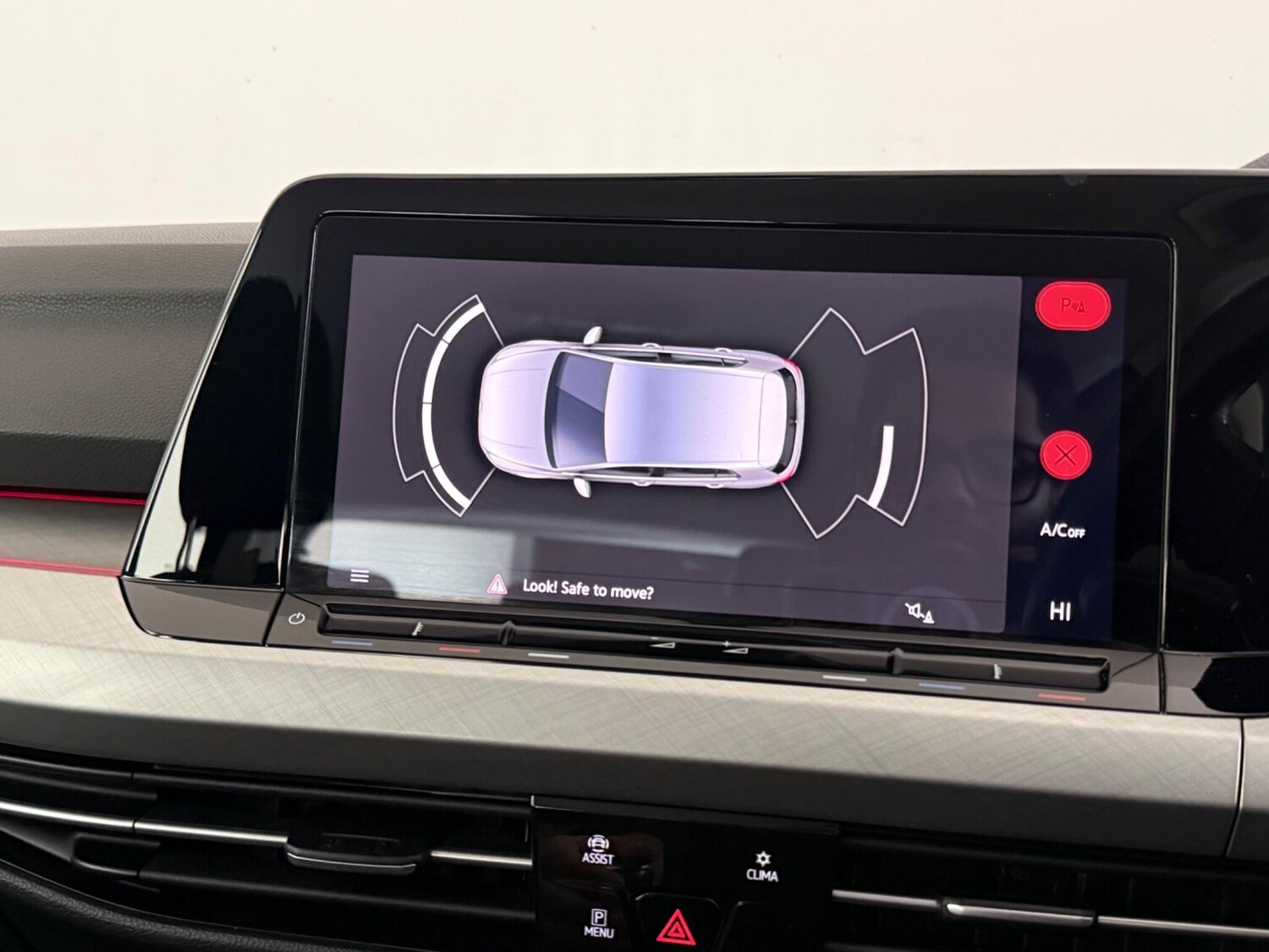 Used Volkswagen Golf 2023 for sale - 77626428: Photo 35