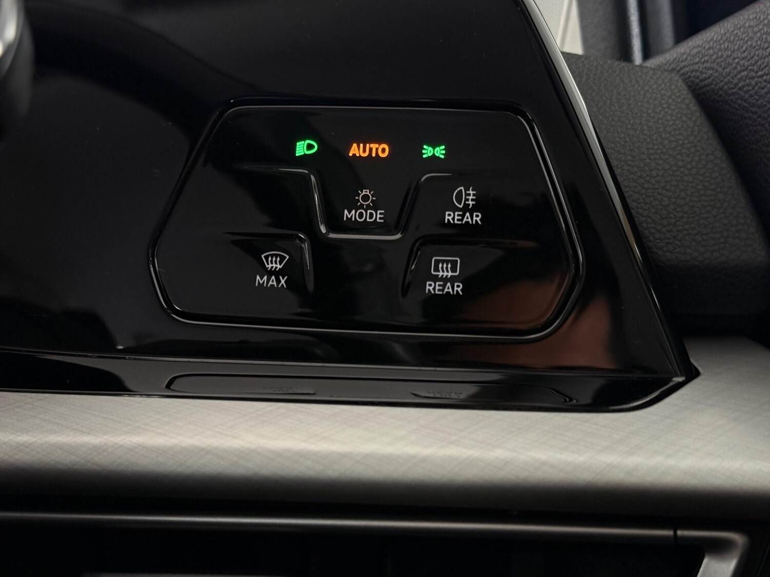 Used Volkswagen Golf 2023 for sale - 77626428: Photo 39