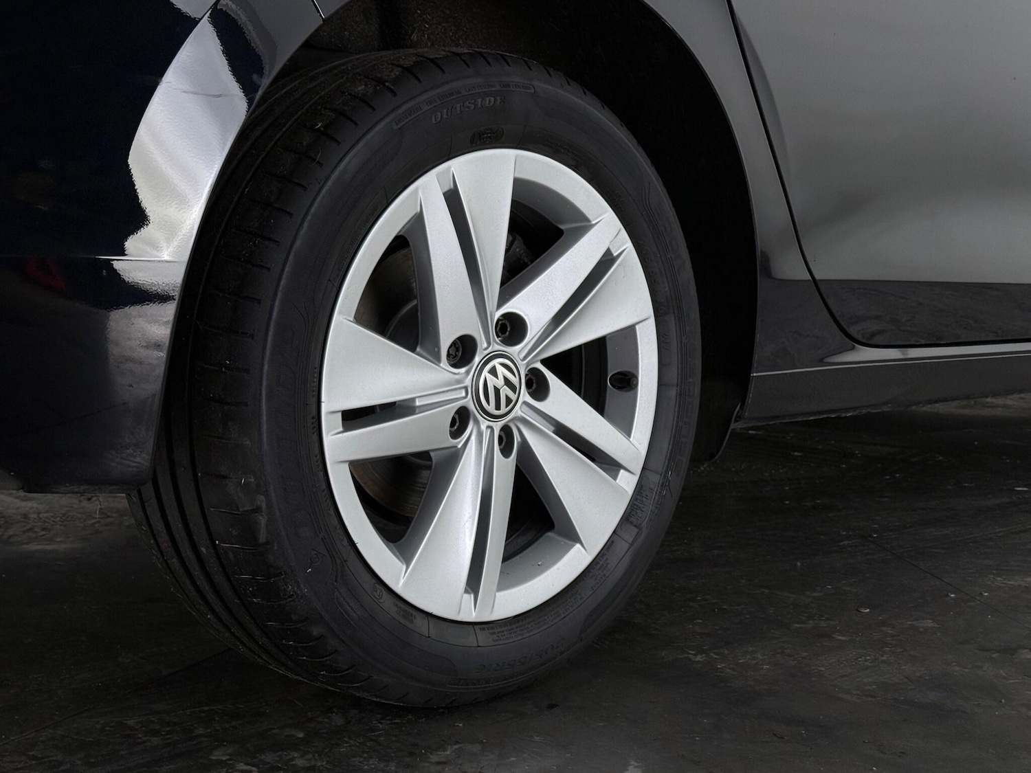 Used Volkswagen Golf 2023 for sale - 77626428: Photo 9