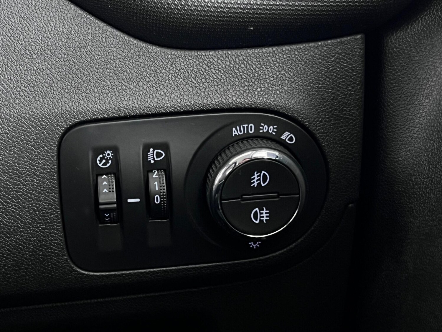 Used Vauxhall Crossland X 2019 for sale - 76925959: Photo 26