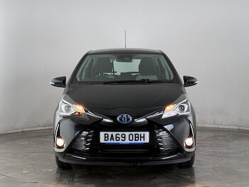 Used Toyota Yaris 2020 for sale - 77268276: Photo