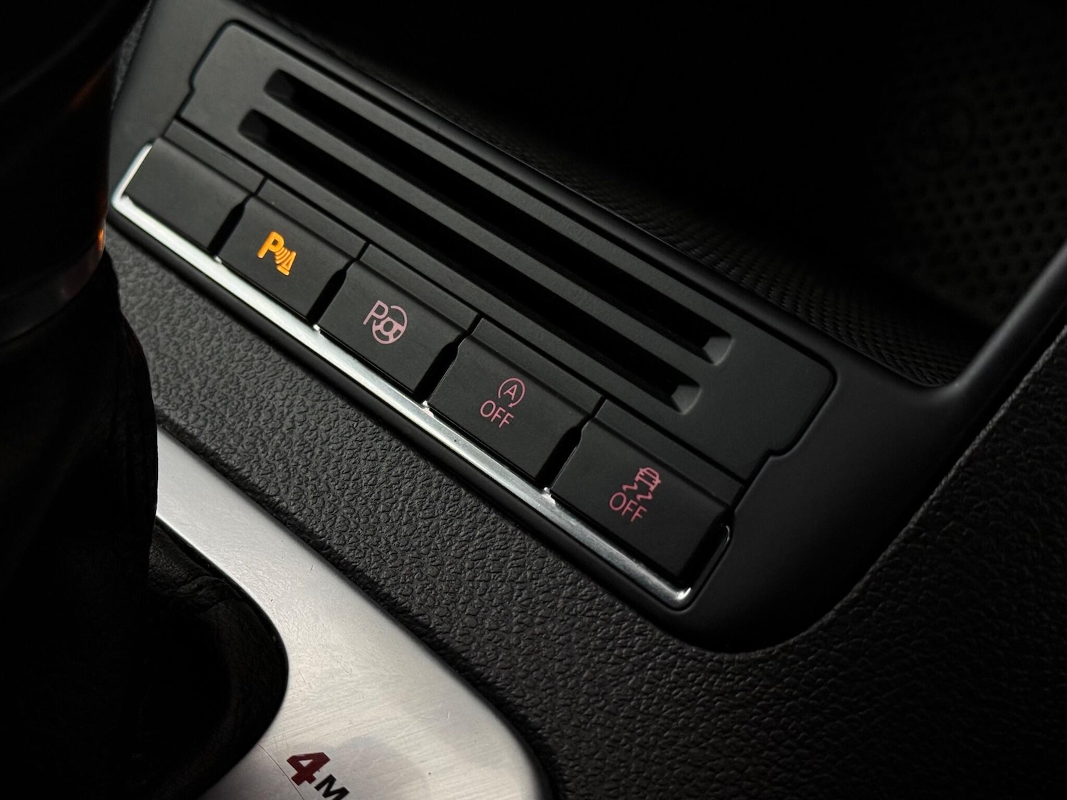 Used Volkswagen Tiguan 2015 for sale - 77550818: Photo 33