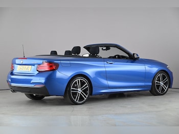 Used BMW 2 Series 2021 for sale - 78276740: Photo