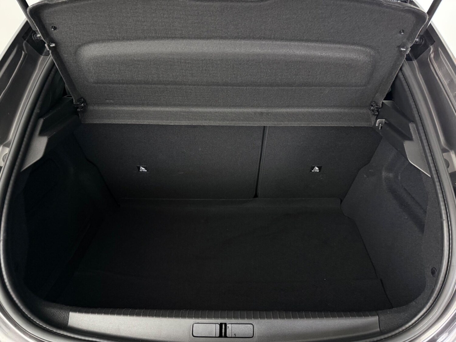 Used Peugeot 208 2023 for sale - 76466911: Photo 13