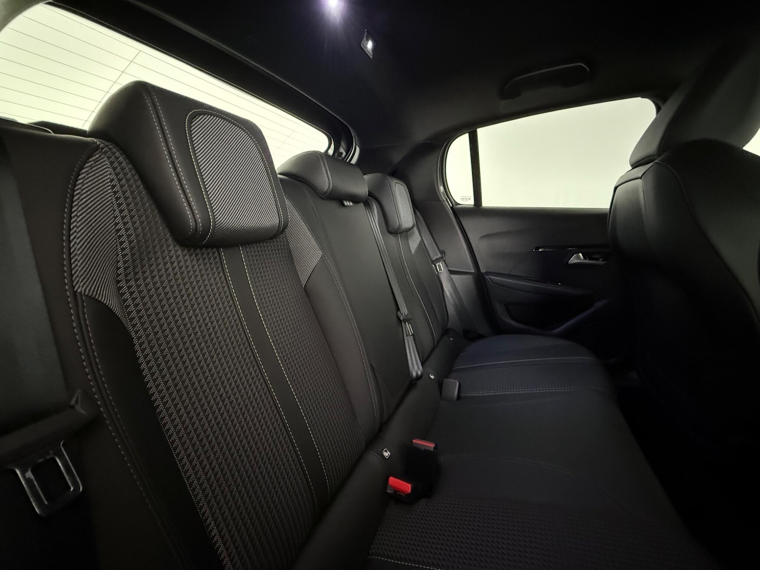 Used Peugeot 208 2023 for sale - 76466911: Photo 19