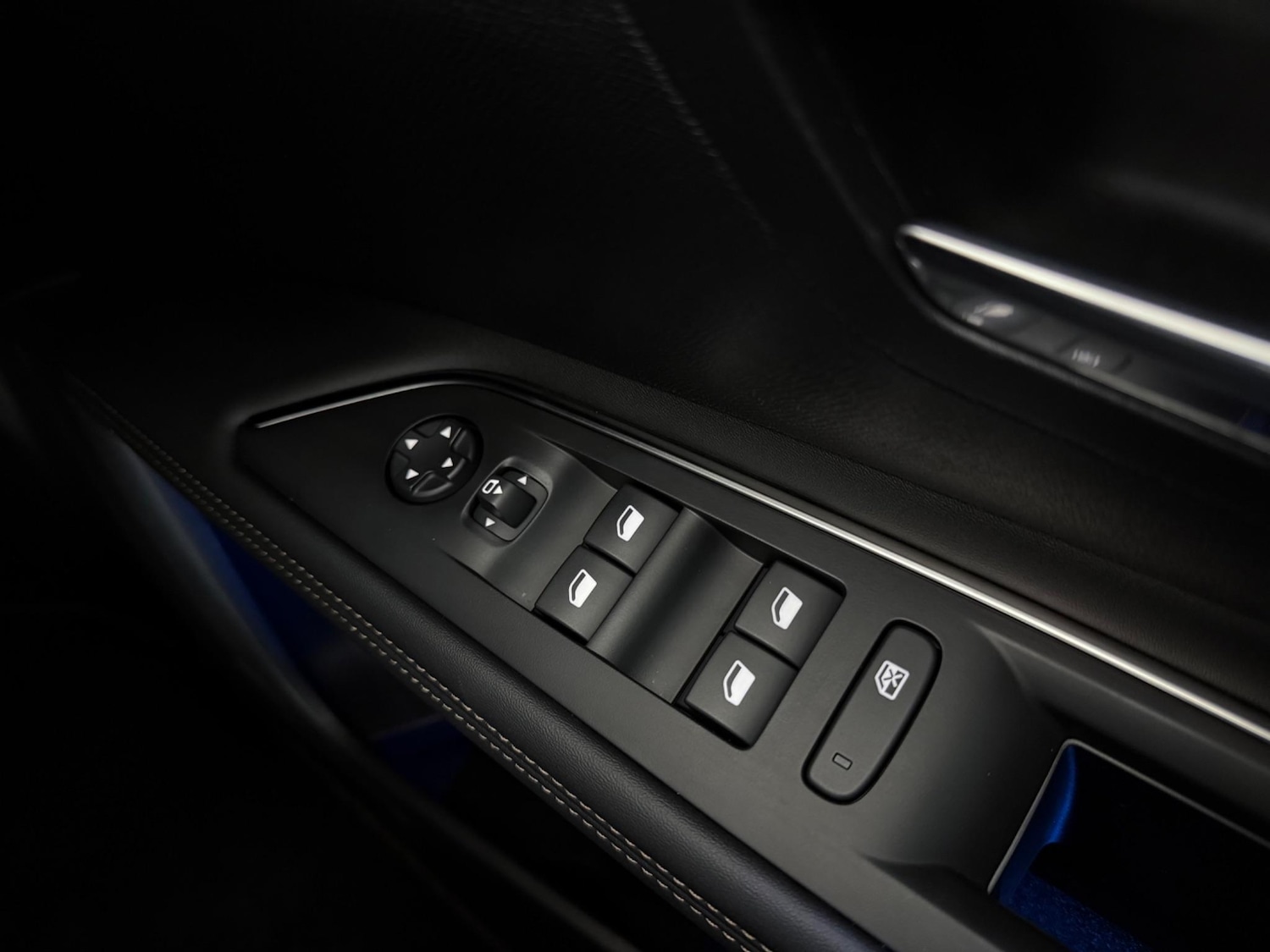 Used Peugeot 3008 2023 for sale - 77182772: Photo 16