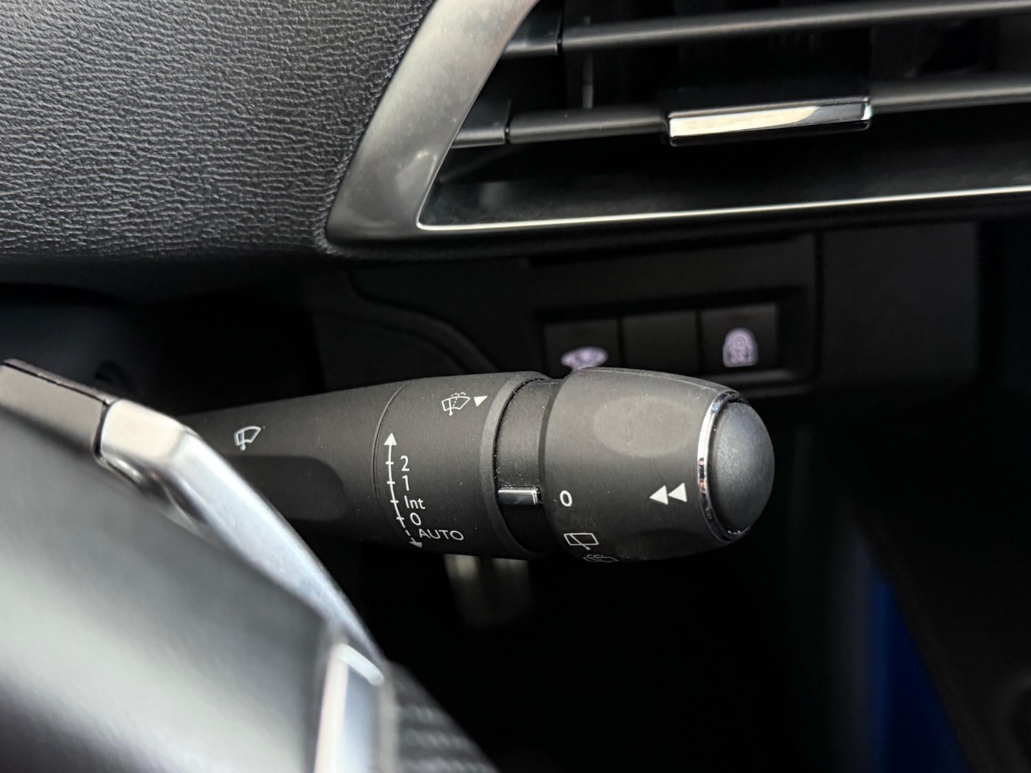 Used Peugeot 3008 2023 for sale - 77182772: Photo 21