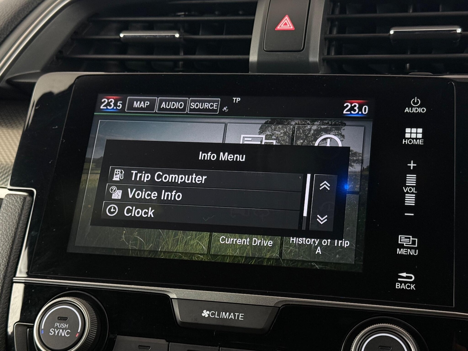 Used Honda Civic 2018 for sale - 76549223: Photo 36