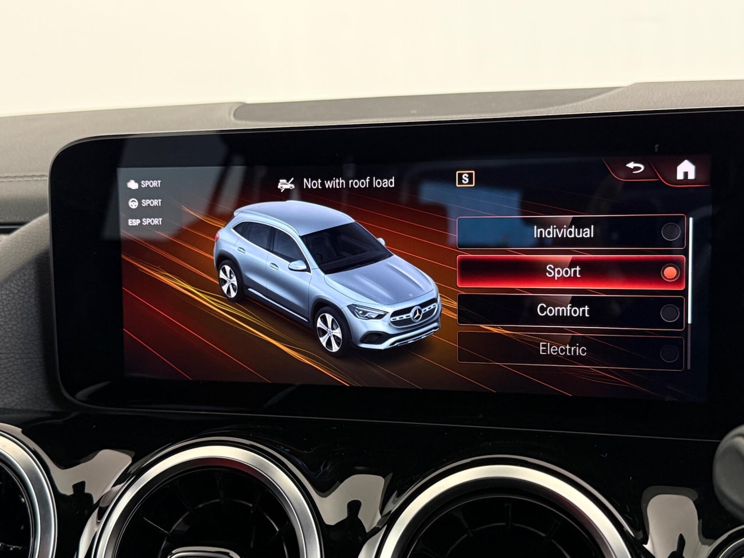 Used Mercedes-Benz GLA 2021 for sale - 77216460: Photo 28