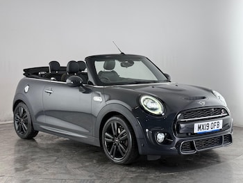 Used MINI Convertible 2019 for sale - 77246392: Photo