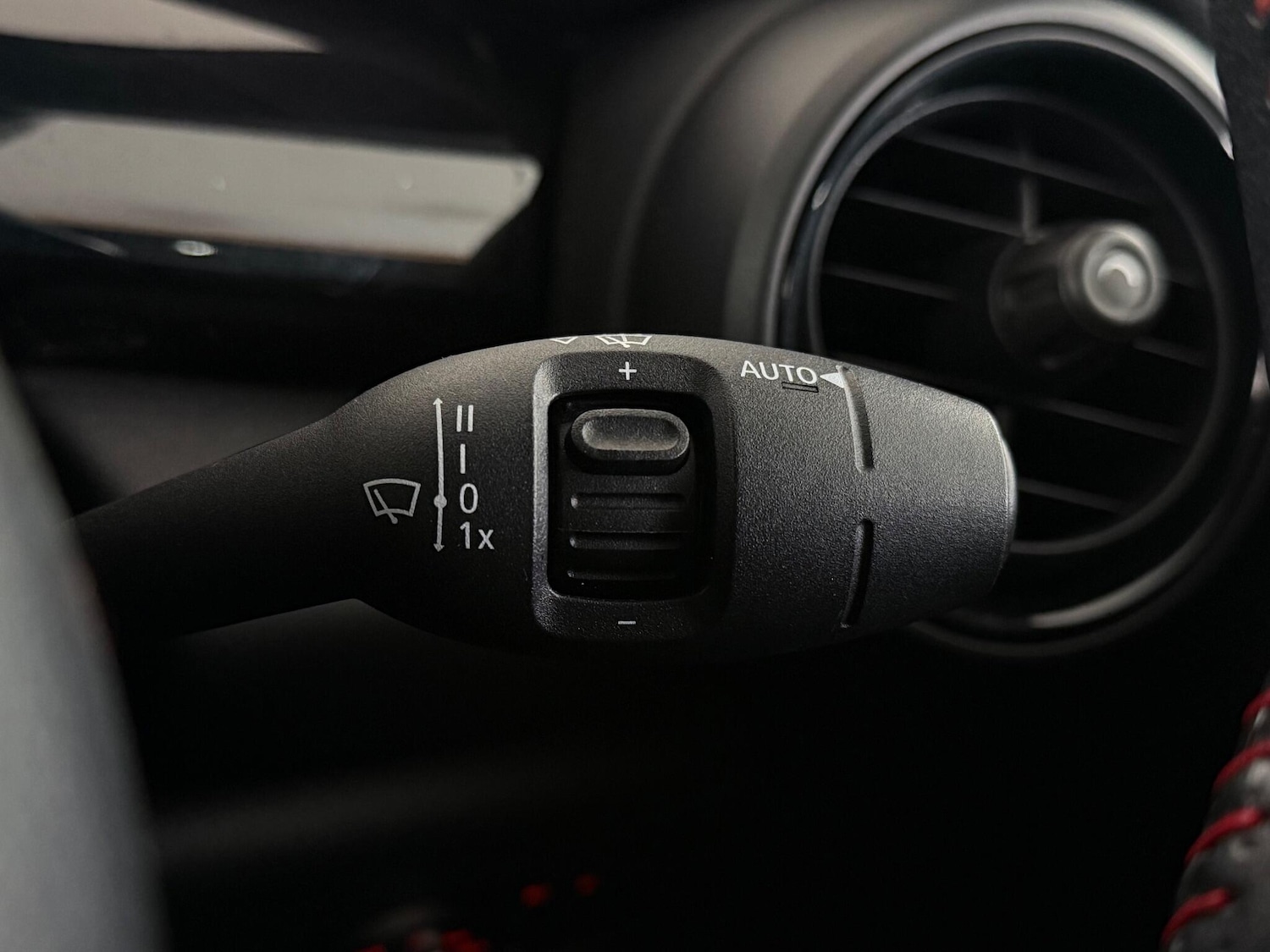 Used MINI Convertible 2019 for sale - 77246392: Photo 24