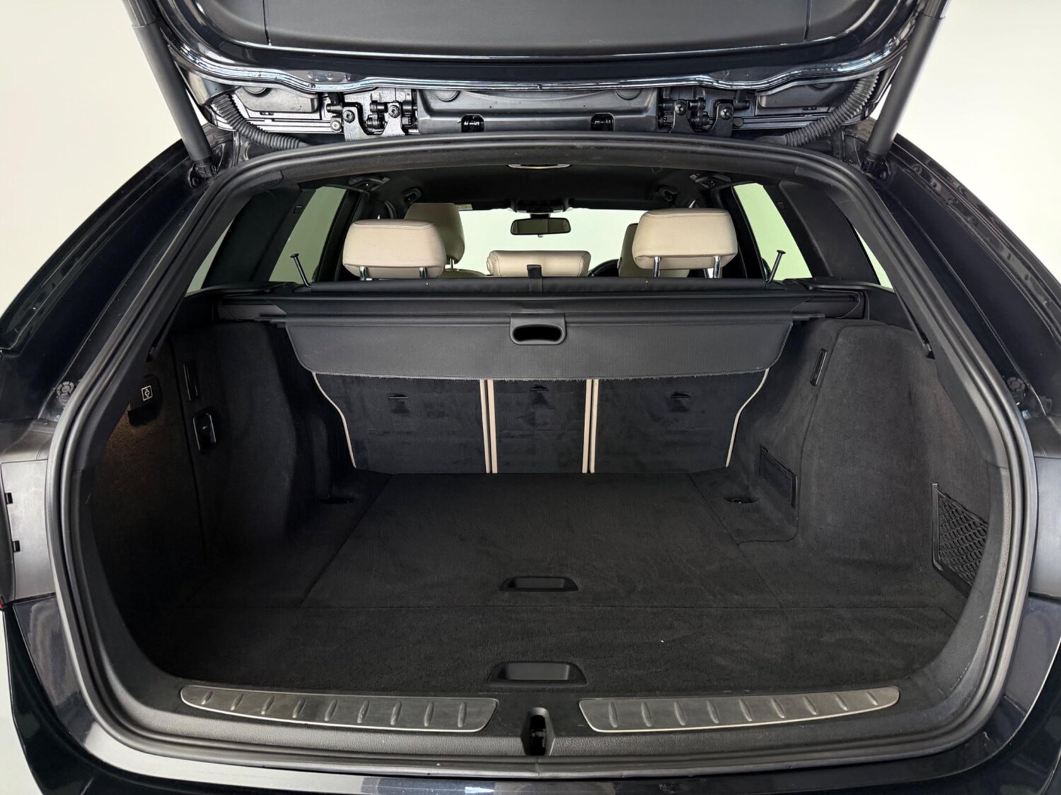 Used BMW 3 Series 2016 for sale - 77815170: Photo 9