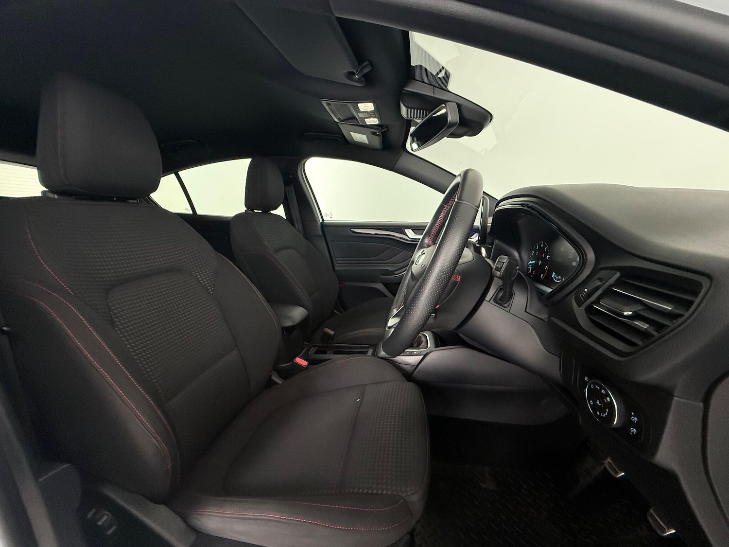 Used Ford Focus 2020 for sale - 77182881: Photo 12