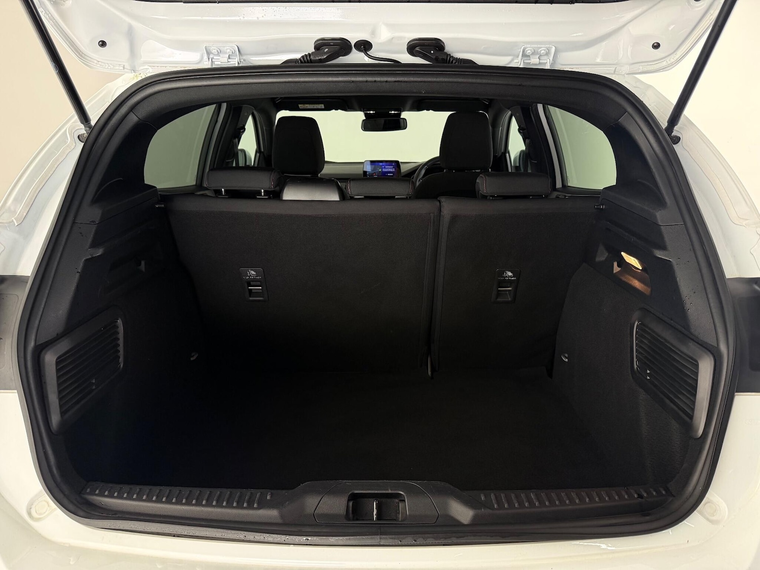 Used Ford Focus 2020 for sale - 77182881: Photo 8