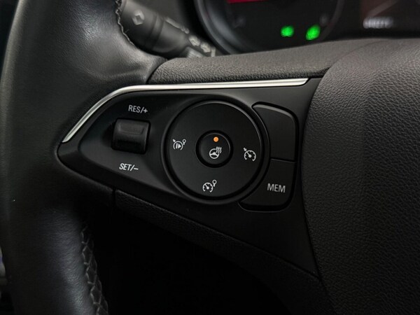 Used Vauxhall Grandland X 2020 for sale - 75675719: Photo 24