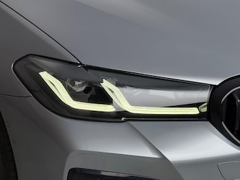 Used BMW 5 Series 2022 for sale - 78742087: Photo