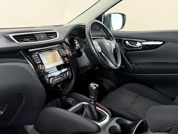 Used Nissan Qashqai 2016 for sale - 78911813: Photo