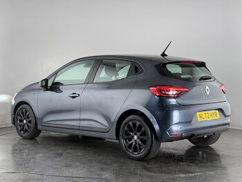 Used Renault Clio 2022 for sale - 77575513: Photo