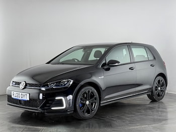 Used Volkswagen Golf 2020 for sale - 77029725: Photo