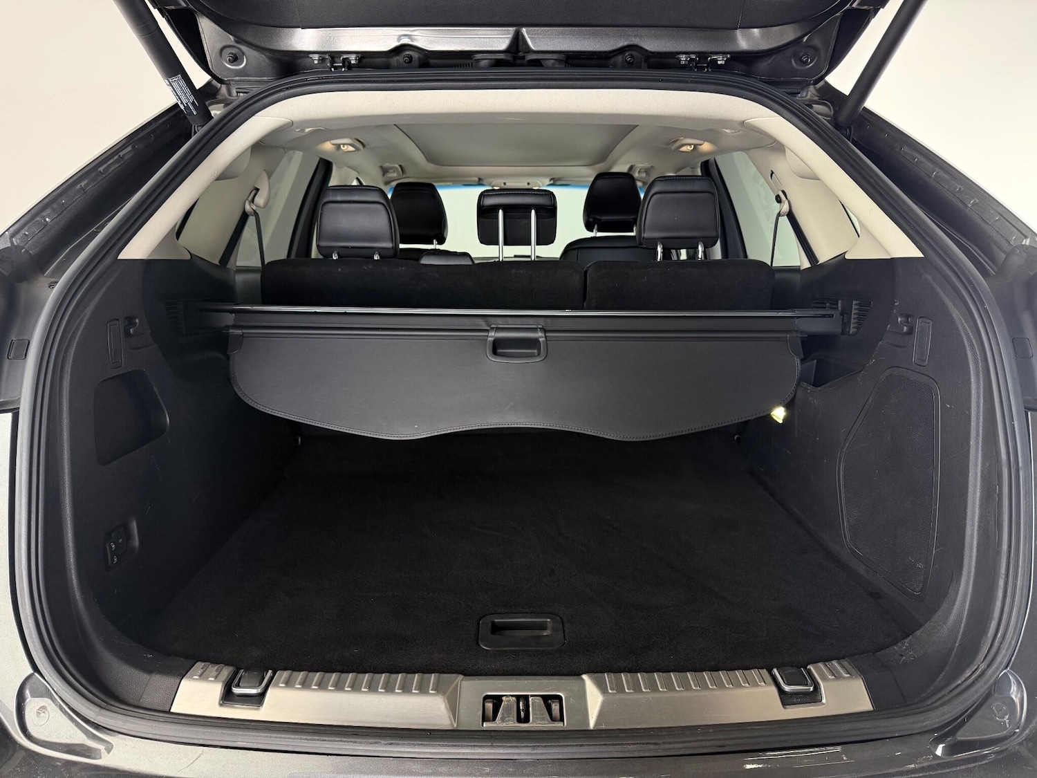 Used Ford Edge 2016 for sale - 77182949: Photo 9