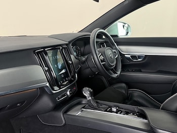 Used Volvo S90 2018 for sale - 78966368: Photo