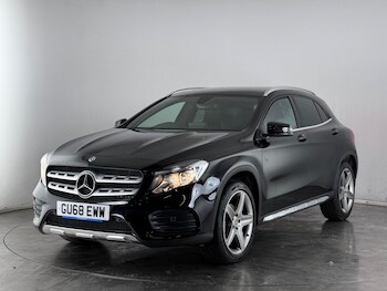 Used Mercedes-Benz GLA 2018 for sale - 77260030: Photo