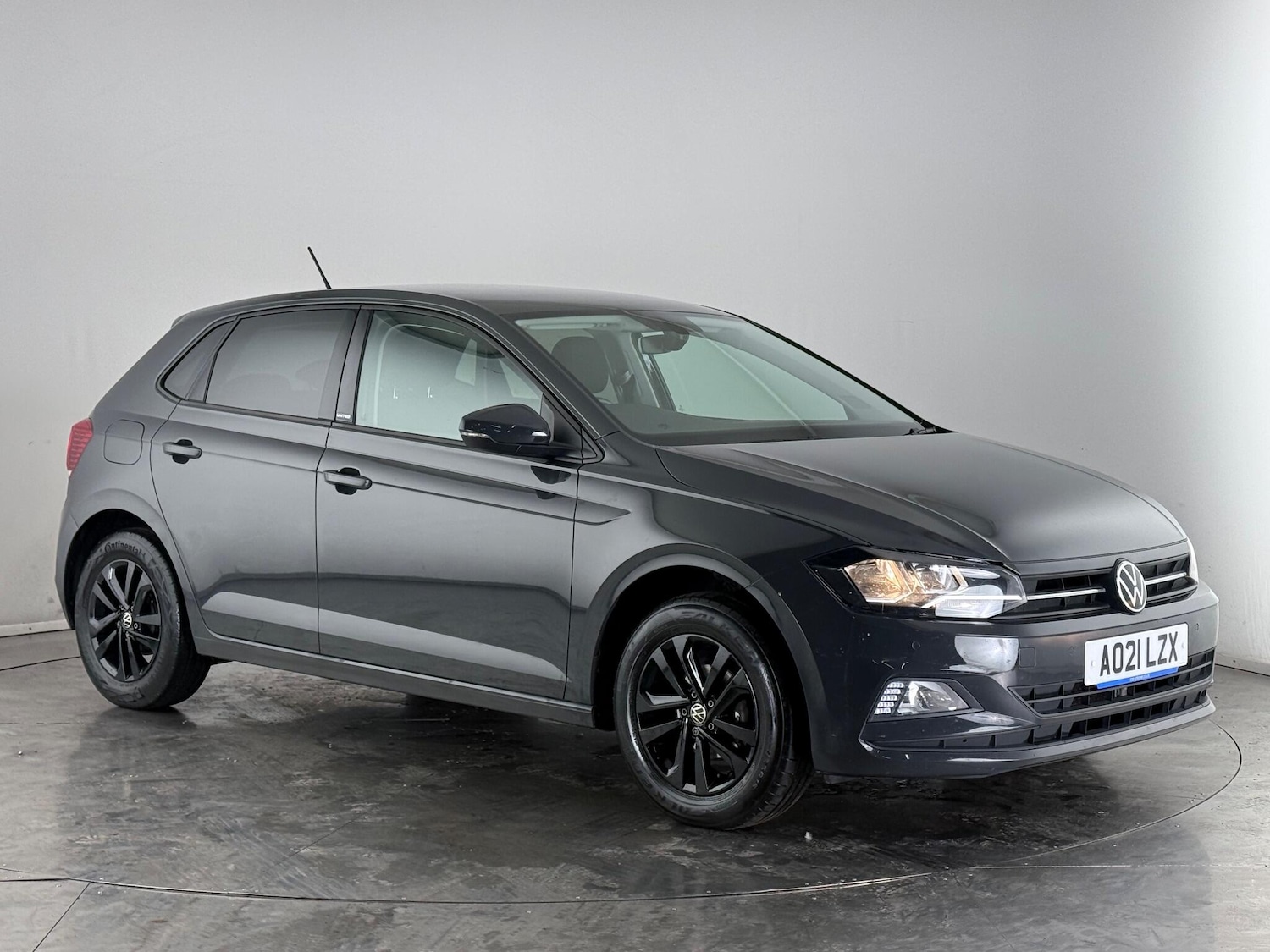 Used Volkswagen Polo 2021 for sale - 76607872: Photo 1