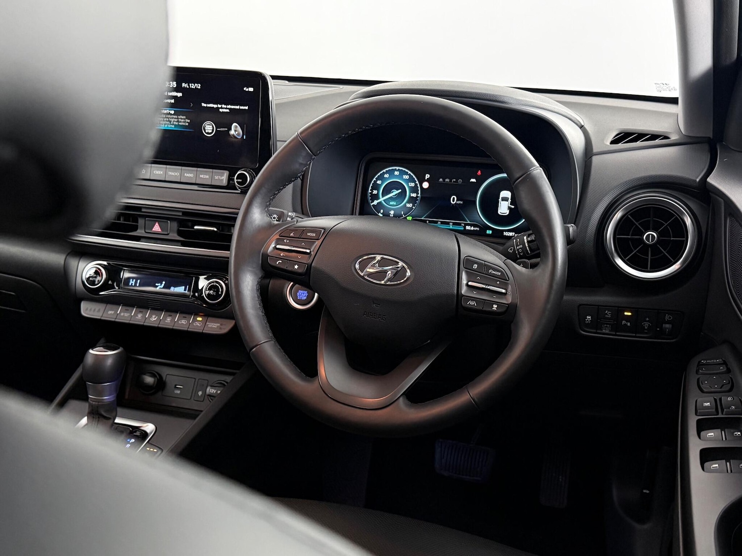 Used Hyundai KONA 2022 for sale - 77054123: Photo 24