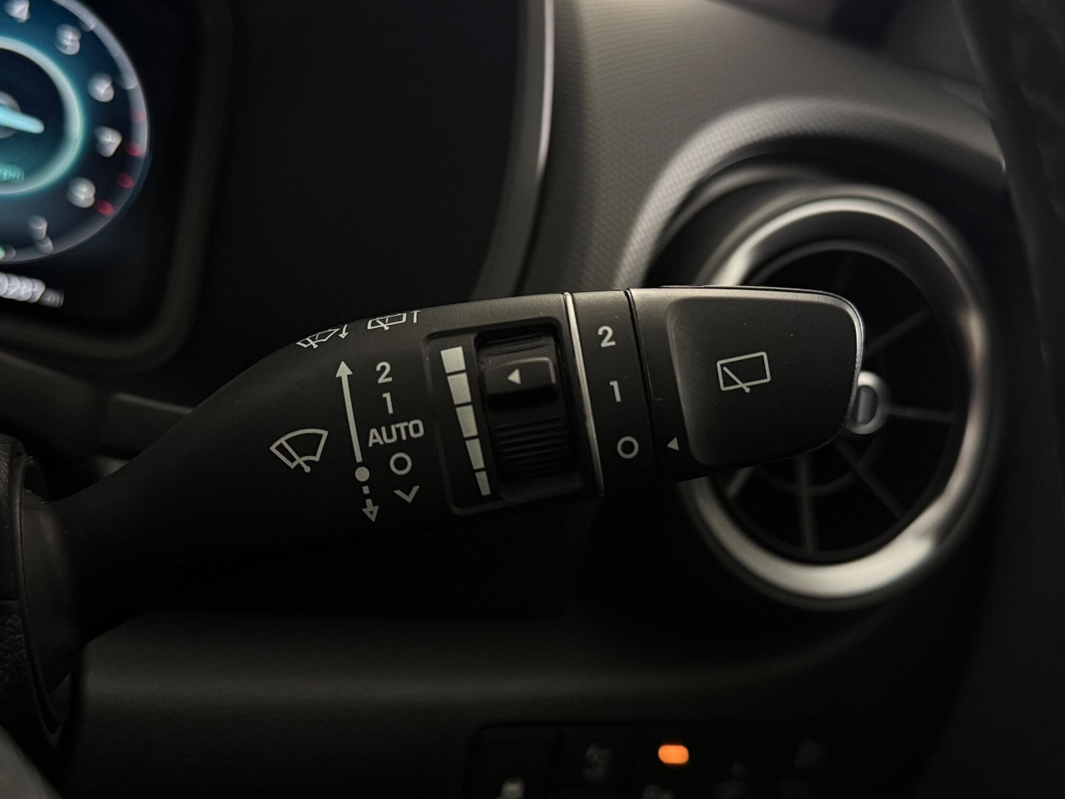 Used Hyundai KONA 2022 for sale - 77054123: Photo 32