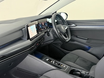 Used Volkswagen Golf 2021 for sale - 78810456: Photo