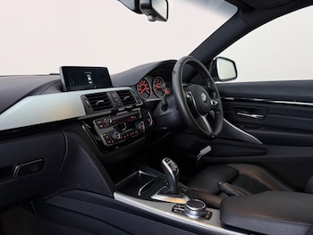 Used BMW 4 Series 2017 for sale - 79229404: Photo