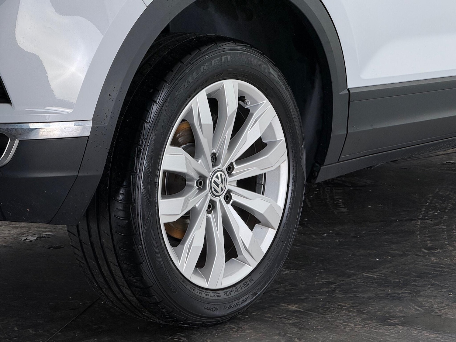 Used Volkswagen T-Roc 2018 for sale - 77217643: Photo 9