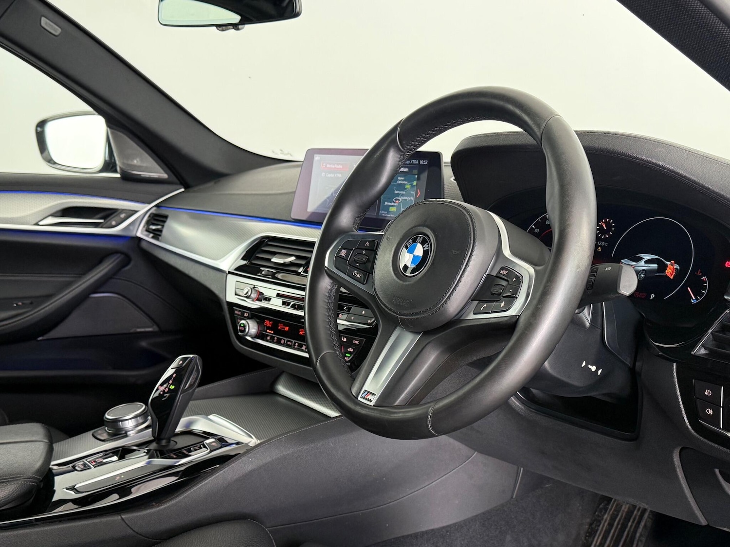 Used BMW 5 Series 2020 for sale - 77246186: Photo 11