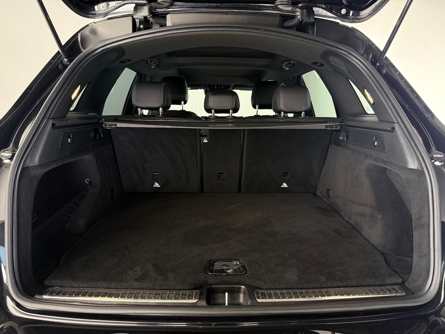 Used Mercedes-Benz GLC 2018 for sale - 76466867: Photo 12