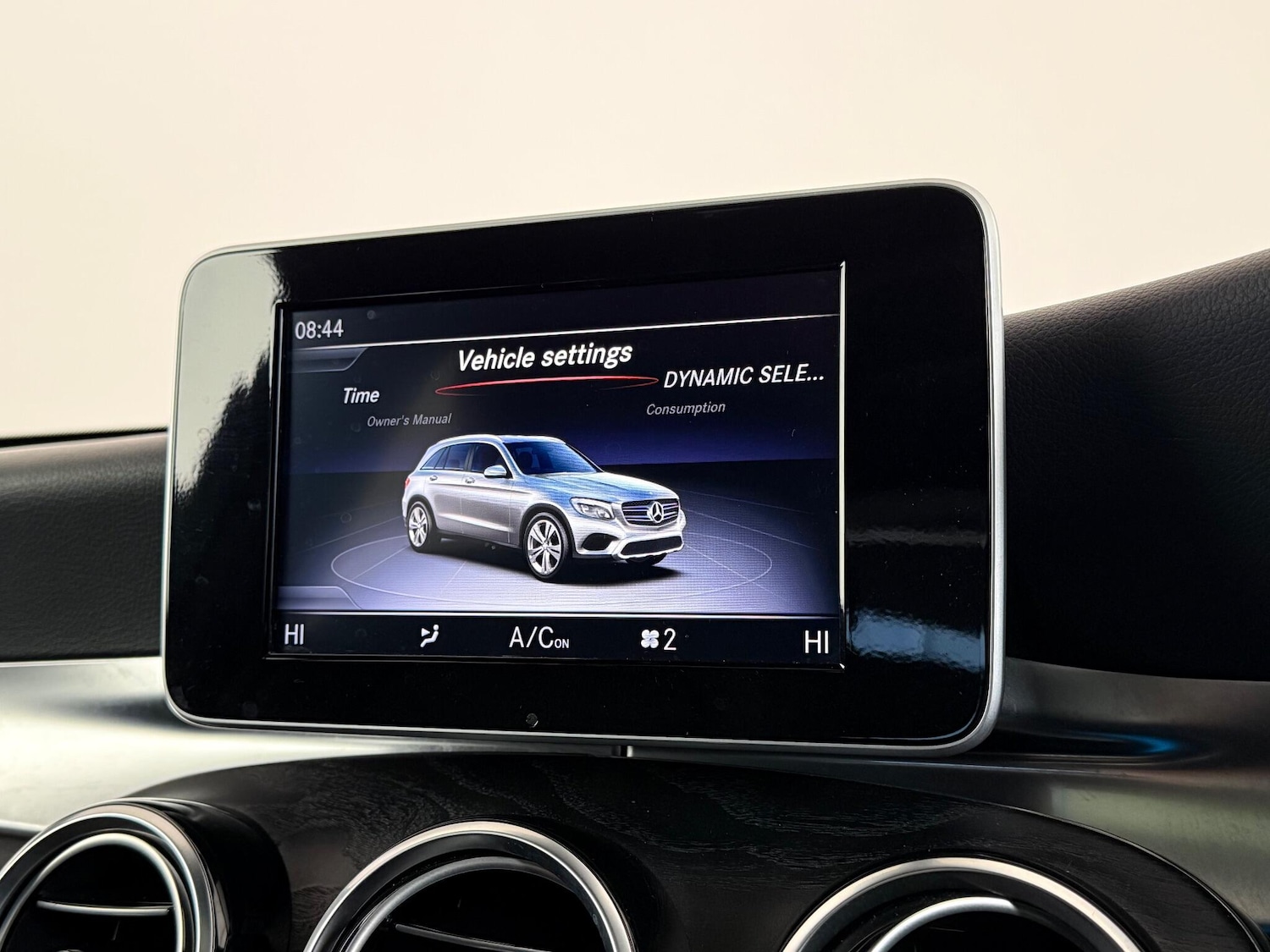 Used Mercedes-Benz GLC 2018 for sale - 76466867: Photo 34