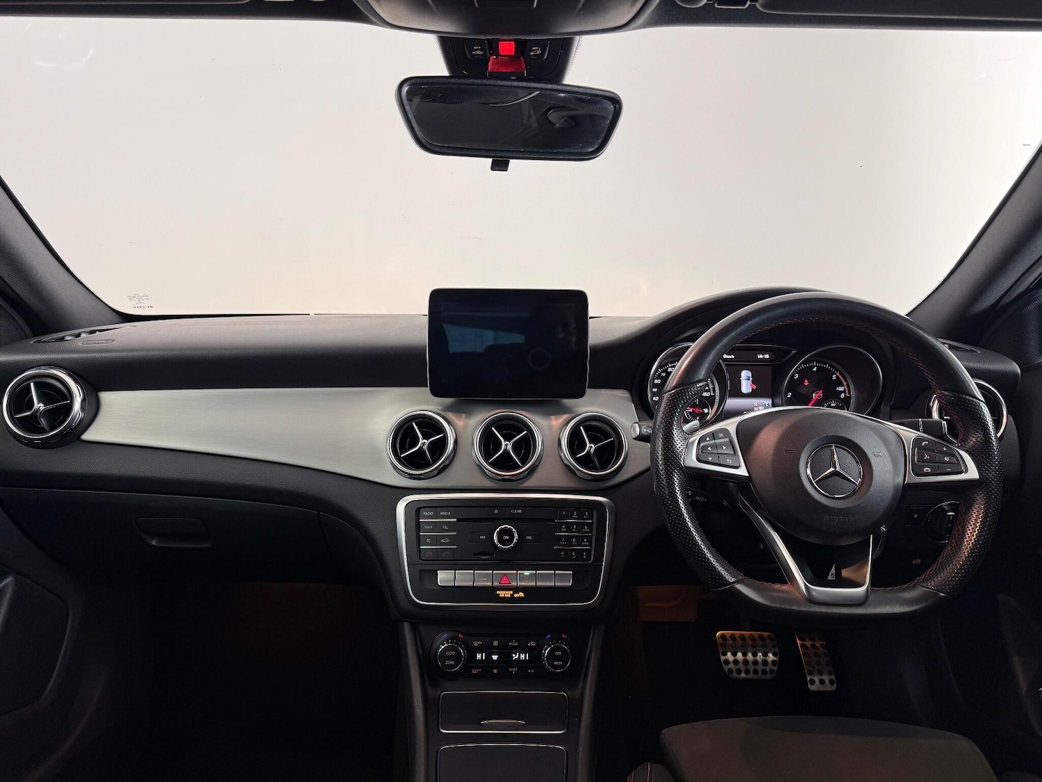 Used Mercedes-Benz GLA 2017 for sale - 77242908: Photo 18