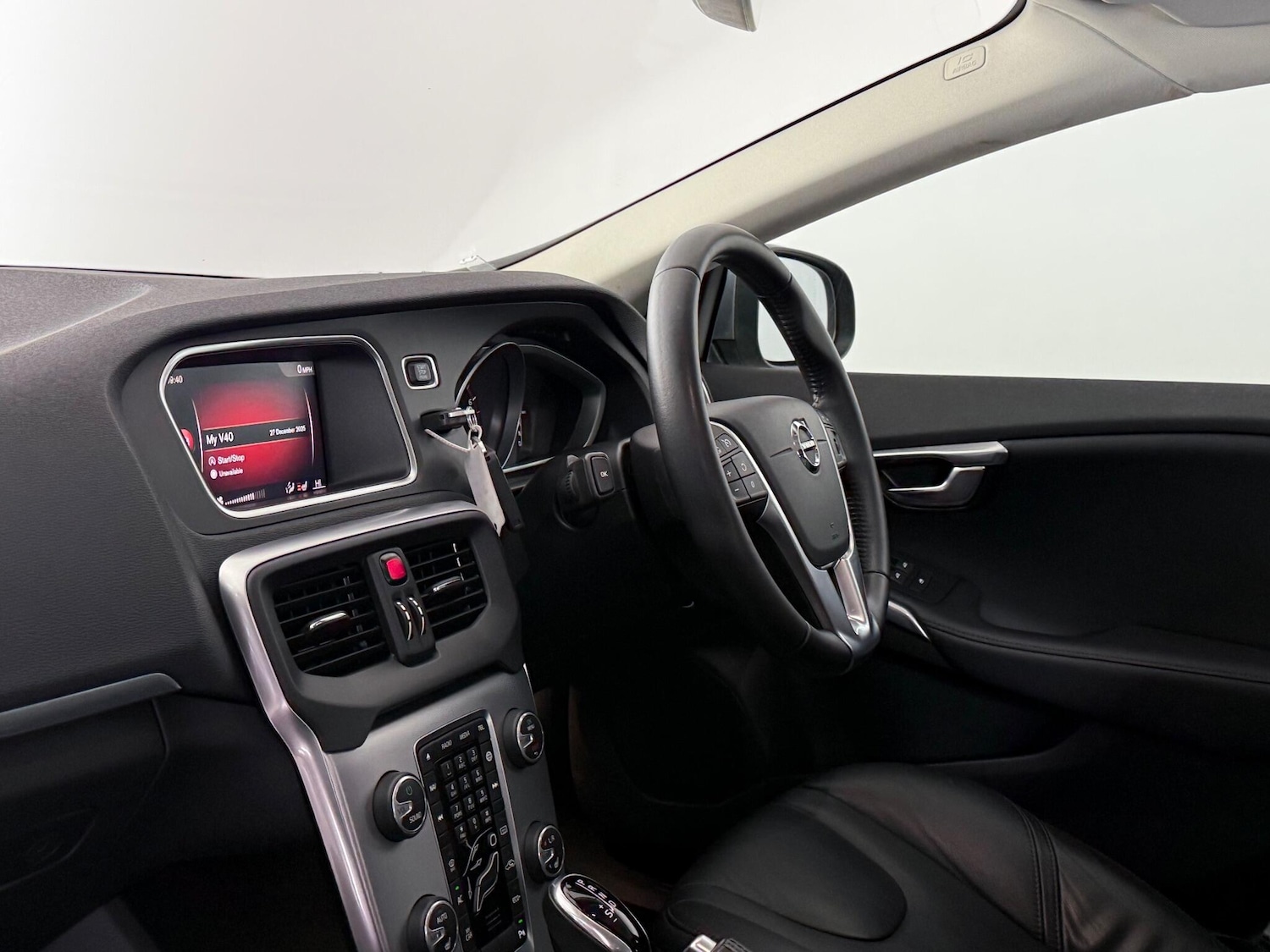 Used Volvo V40 2019 for sale - 77246830: Photo 16