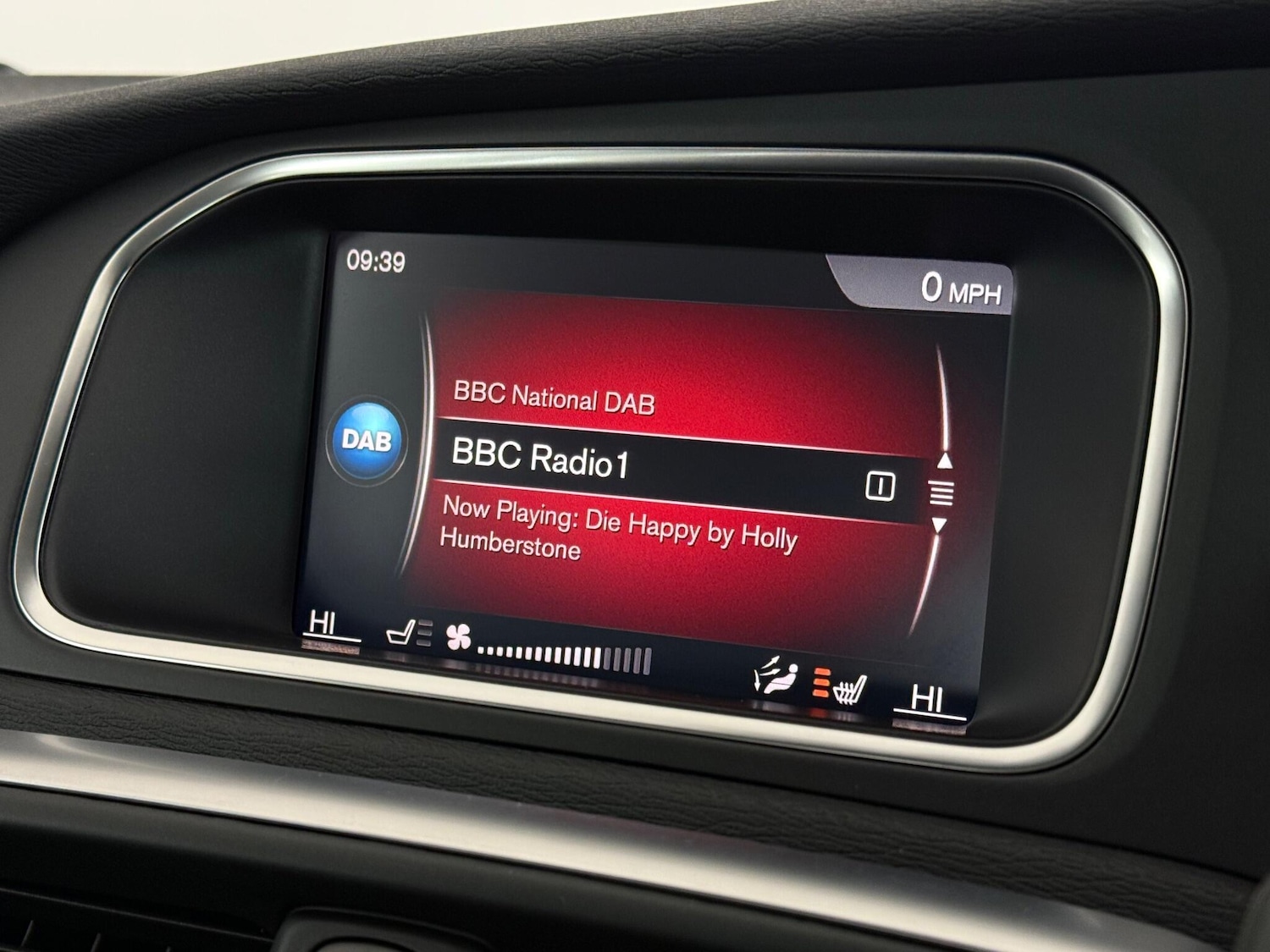 Used Volvo V40 2019 for sale - 77246830: Photo 22