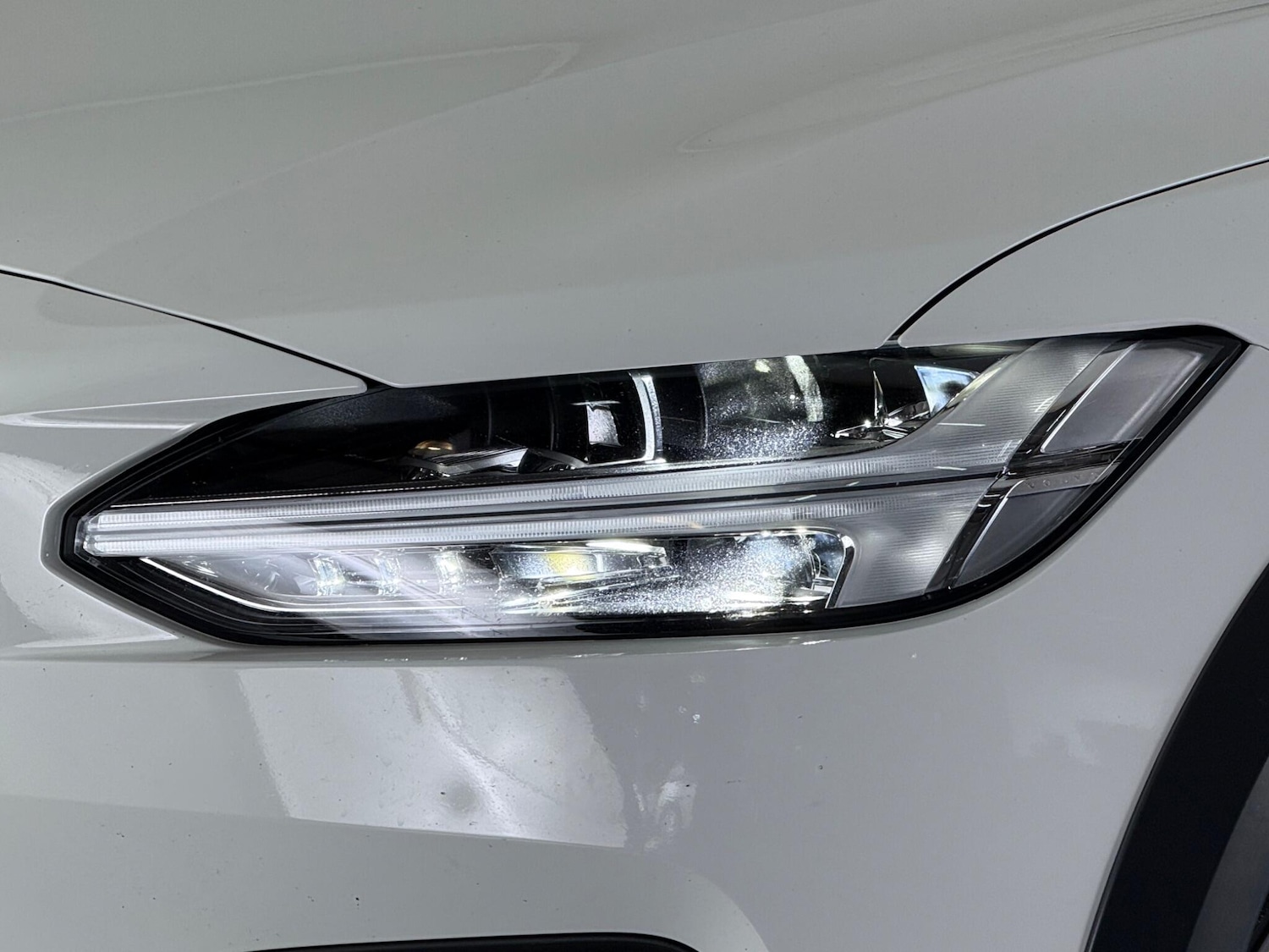 Used Volvo V90 2018 for sale - 77182488: Photo 6