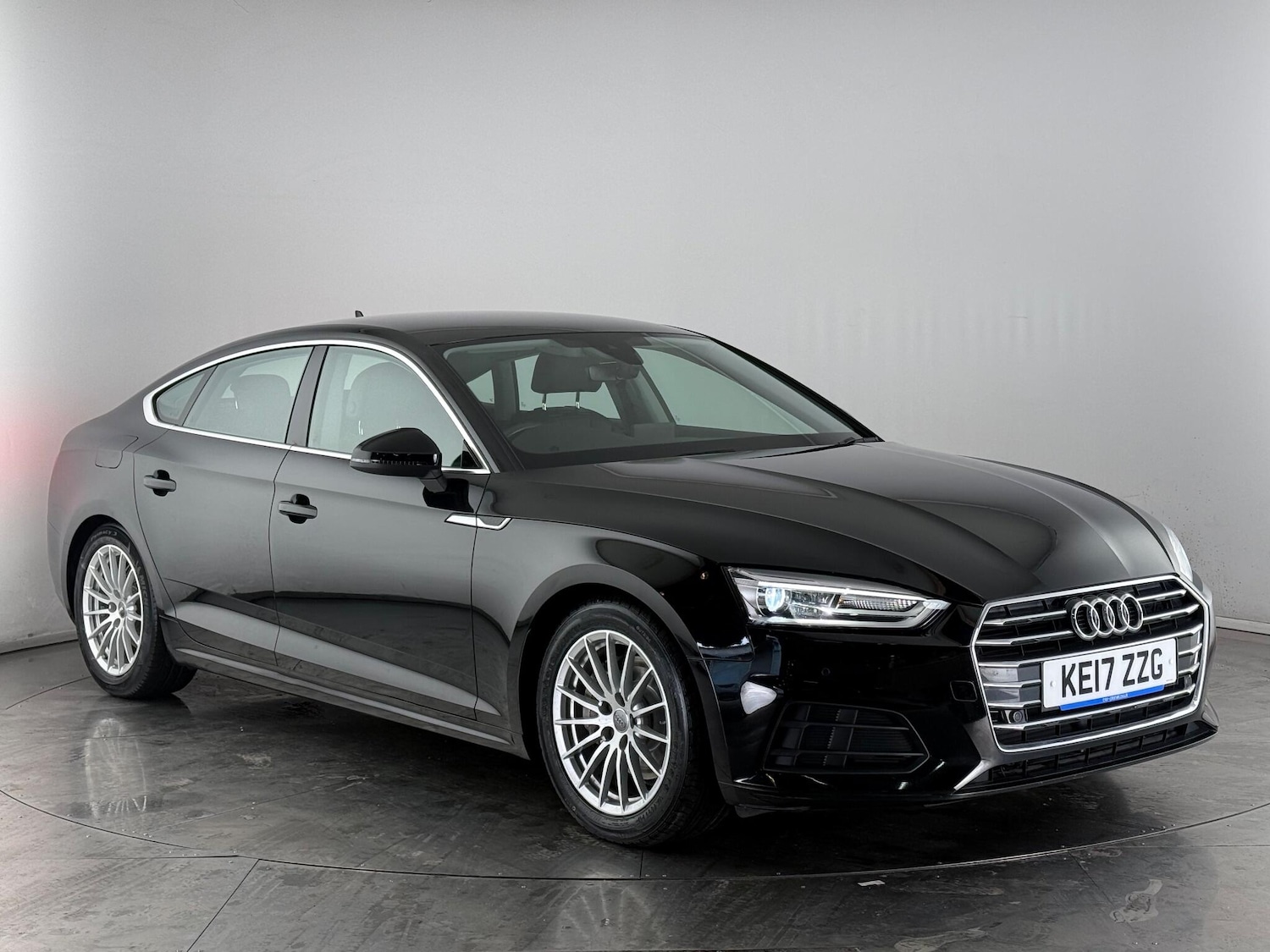 Used Audi A5 2017 for sale - 76666873: Photo 1