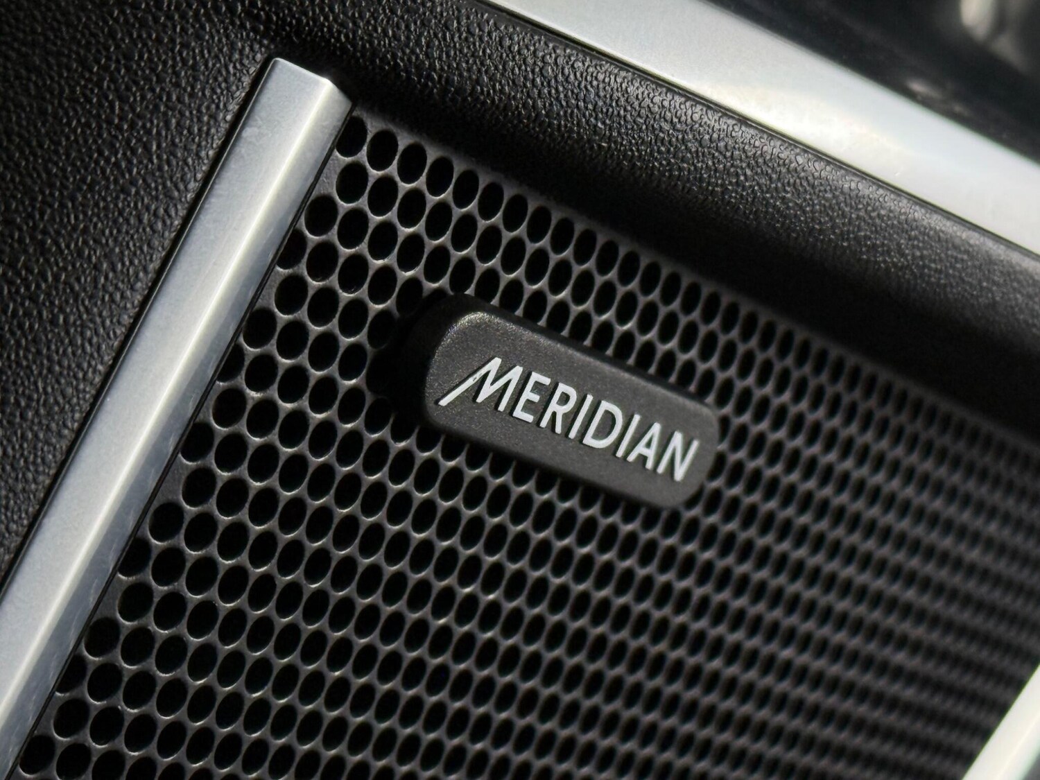 Used Jaguar E-Pace 2022 for sale - 77359332: Photo 34