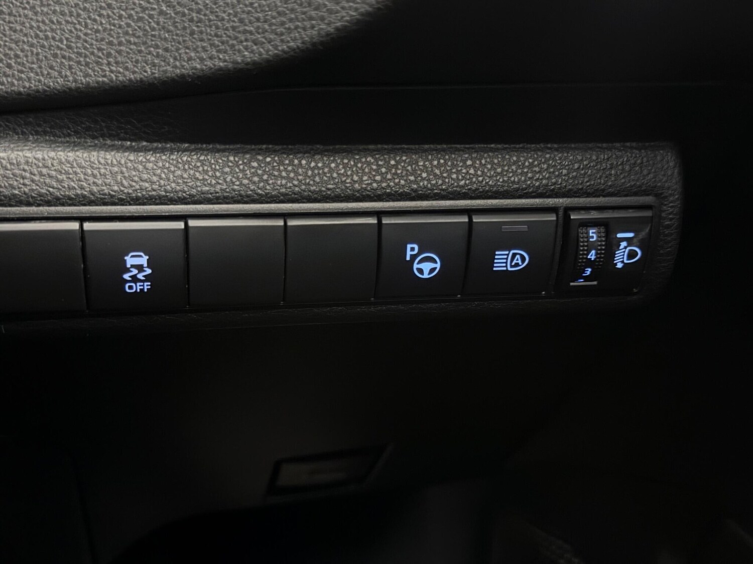 Used Toyota Corolla 2021 for sale - 77962985: Photo 26